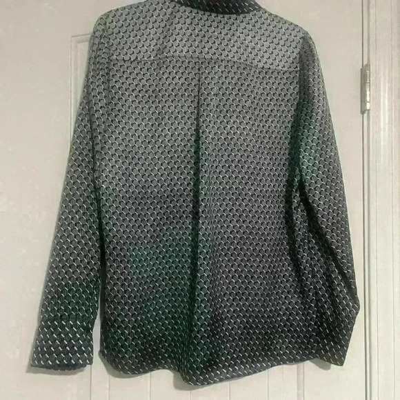 Etcetera Top Collar V Neck Shirt Long Slv Black White Silver Side Slits Sz 2 - Picture 2 of 6